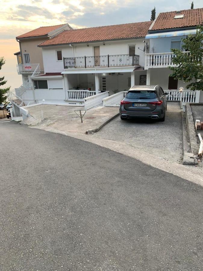 شقة Apartman Drago Sveti Stefan بودفا المظهر الخارجي الصورة